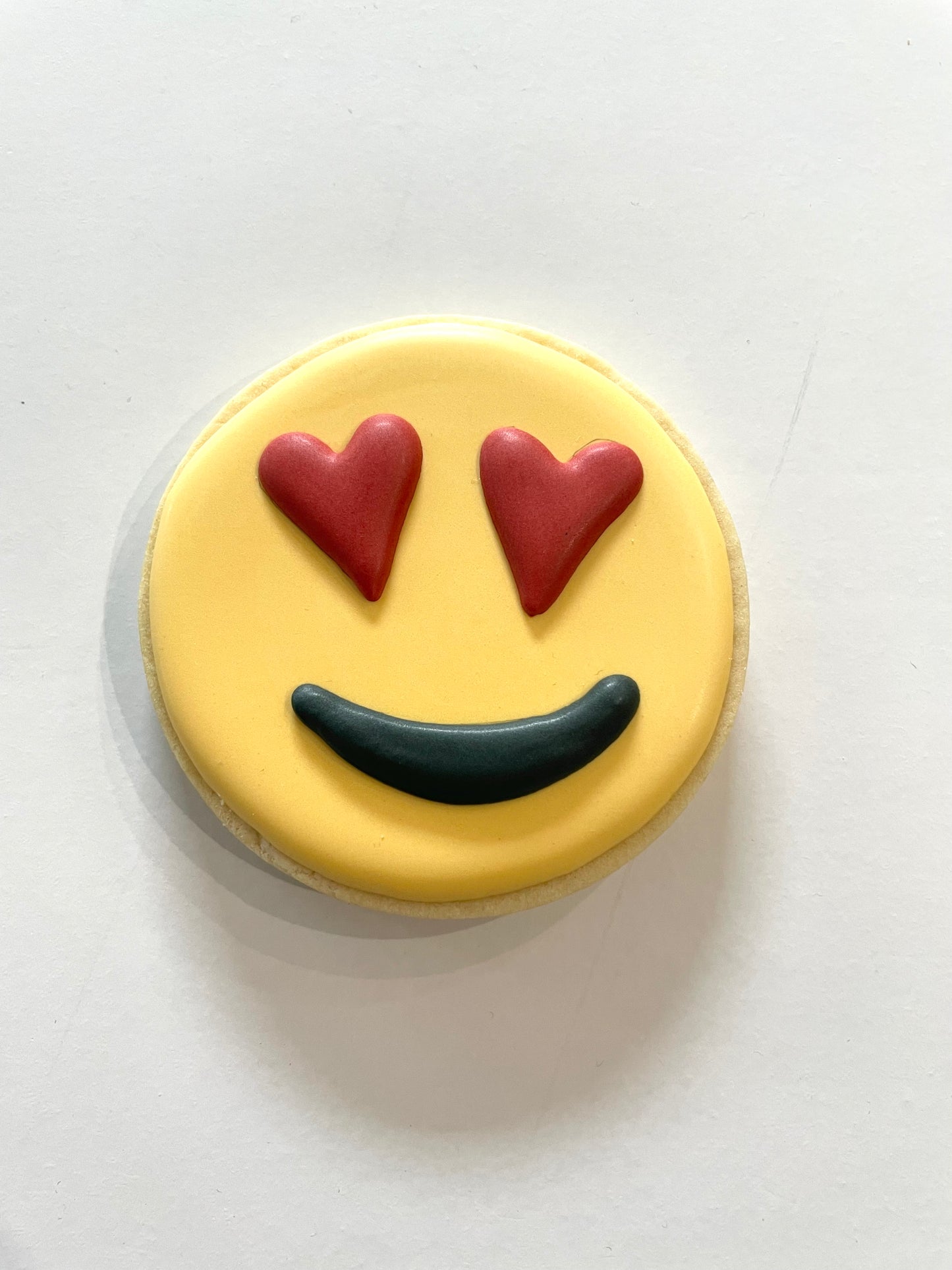 Emoji Heart Face Cookie