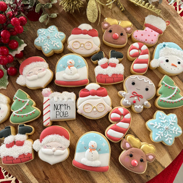 Christmas Minis Assorted Designs (Sold in sleeves of 4 cookies)