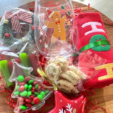 Traditional Large Christmas Gift Pack