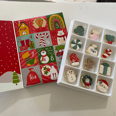12 Days of Christmas Royal Icing Advent Cookie Calendar